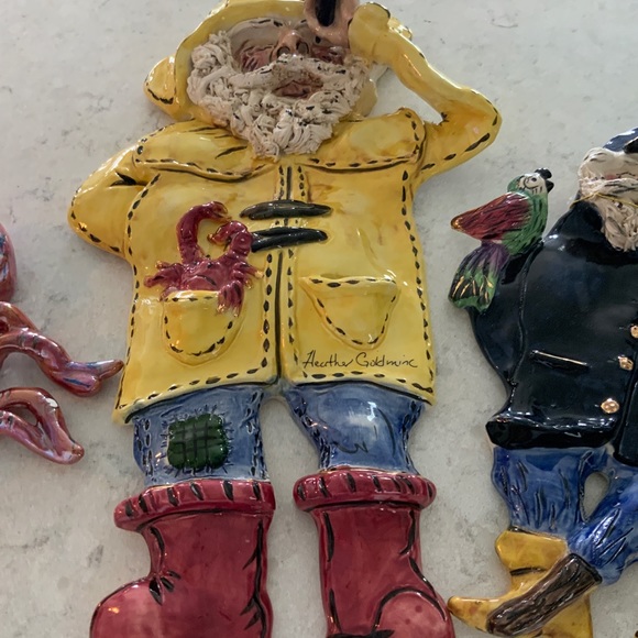 Sold - Picture 4 of 10